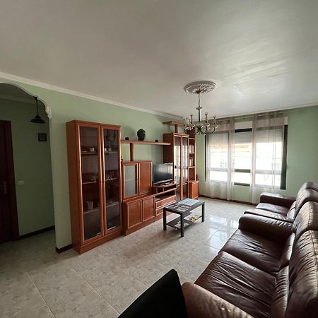 Alquiler Vacacional En Ribeira Apartment Bagian luar foto